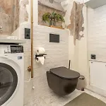 Lägenhet Reformatu Sq By Reside Baltic *