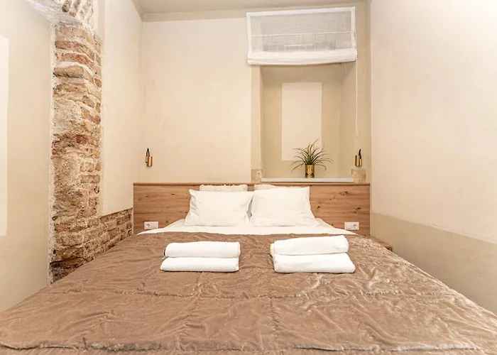 Reformatu Sq By Reside Baltic *