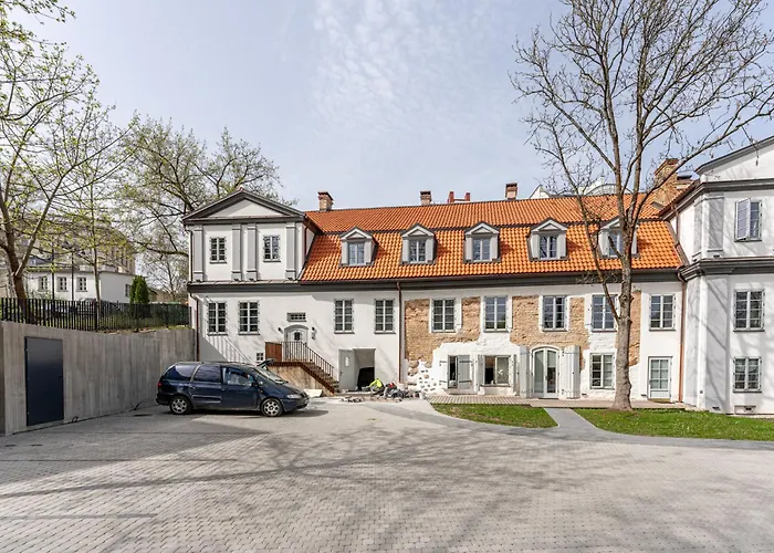 Reformatu Sq By Reside Baltic